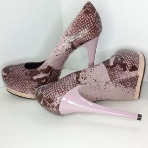 POUR LA VICTOIRE Zimmer Lavender & Plum Faux Snake Skin Platform Stilettos